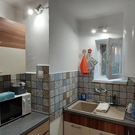 Kikoeto Vendeghaz * Badacsonytördemic