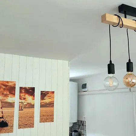 Kikoeto Vendeghaz Διαμέρισμα Badacsonytördemic