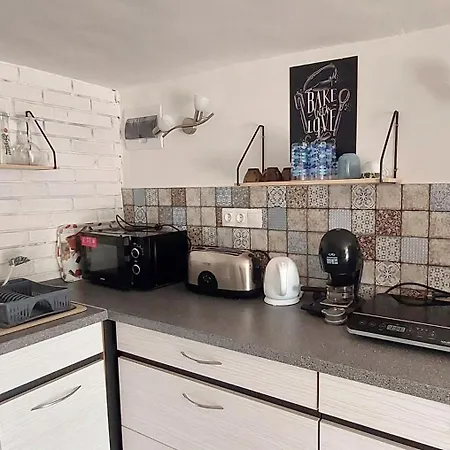Kikötő Apartamento Badacsonytördemic